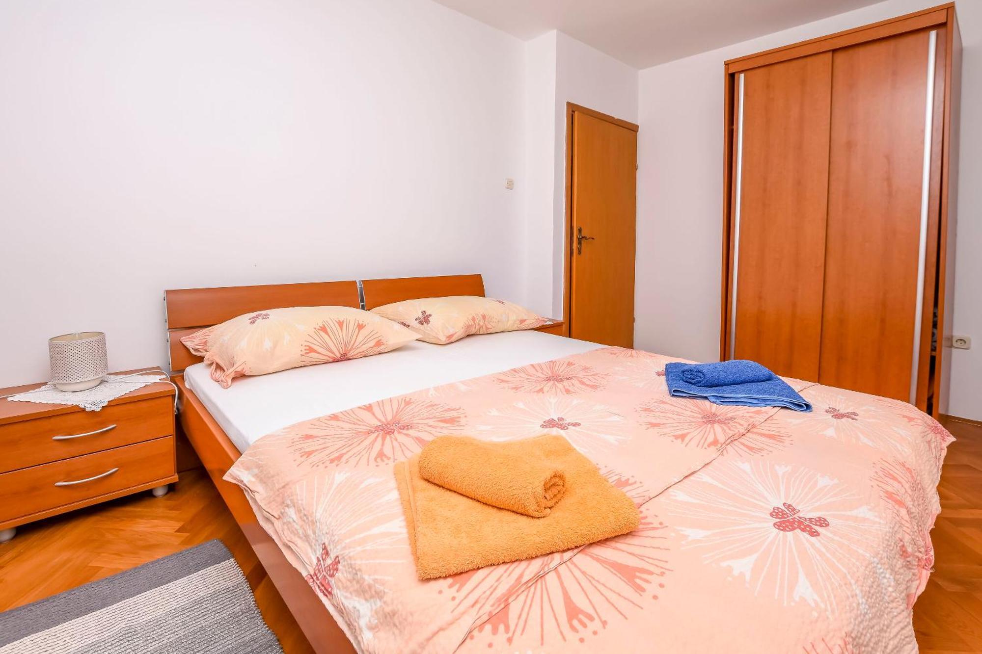 Apartments Ema Ražanj Exterior foto